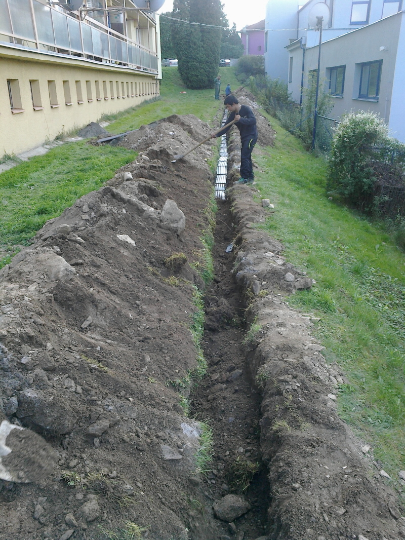 I konec trasy musí být řádně zapískován, zadeskován a ochráněn výstražnou fólií.