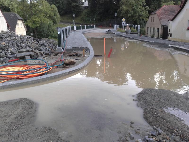 Laguna před novým mostem